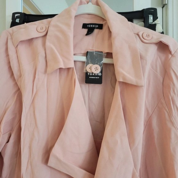 Torrid Size 2 New with tags pink open front jacket